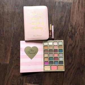 Toofaced limited edition set